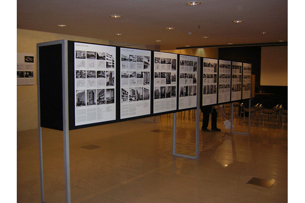 Exposición Arquitectura Moderna en América Latina. Vic, Barcelona, España.